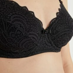 SOUTIEN-GORGE ALLAITEMENT NOIR -sous-vêtement boutique 11032001 Z