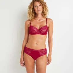 SHORTY STRING DENTELLE ROUGE -sous-vêtement boutique 11250701 D