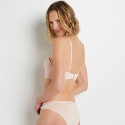 SOUTIEN-GORGE DECOLLETE PLUNGE NATUREL -sous-vêtement boutique 11257900 D