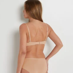 SOUTIEN-GORGE EMBOITANT NATUREL -sous-vêtement boutique 11275600 D