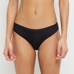 CULOTTE MICROFIBRE RECYCLEE NOIR