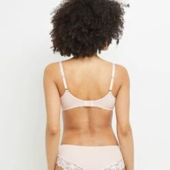 SOUTIEN-GORGE EMBOITANT POUDRE -sous-vêtement boutique 11286307 D