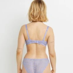 SOUTIEN-GORGE EMBOITANT LILAS -sous-vêtement boutique 11291004 D