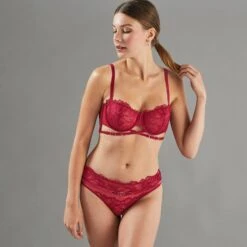 SHORTY STRING DENTELLE BORDEAUX -sous-vêtement boutique 11300300 D