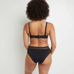 SHORTY MENSTRUEL FLUX MOYEN NOIR 8 SHORTY MENSTRUEL FLUX MOYEN NOIR -sous-vêtement boutique 11307101 Z