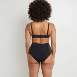 CULOTTE MENSTRUELLE FLUX MOYEN NOIR 7 CULOTTE MENSTRUELLE FLUX MOYEN NOIR -sous-vêtement boutique 11307200 Z