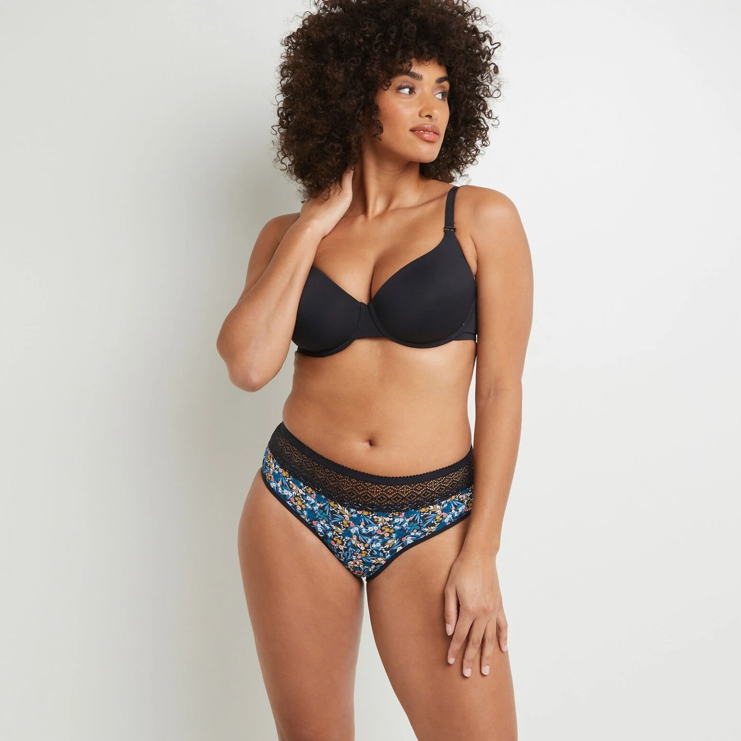 SHORTY MENSTRUEL FLUX ABONDANT MULTICO NOIR 6 SHORTY MENSTRUEL FLUX ABONDANT MULTICO NOIR – Image 4