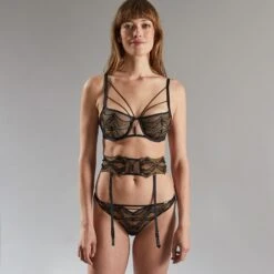 Calypso PORTE-JARRETELLES BRODE MULTICO NOIR