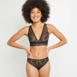 TANGA DENTELLE MARRON -sous-vêtement boutique 20010600 D