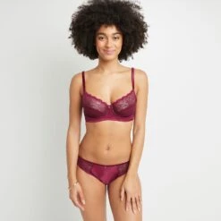 CULOTTE DENTELLE BORDEAUX 7 CULOTTE DENTELLE BORDEAUX -sous-vêtement boutique 20014900 D