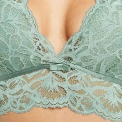 SOUTIEN-GORGE SANS ARMATURES Vert Clair 8 SOUTIEN-GORGE SANS ARMATURES Vert Clair -sous-vêtement boutique 20023300 Z