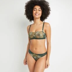 TANGA TULLE BRODE VERT FONCE -sous-vêtement boutique 20024200 D