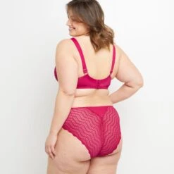 CULOTTE DENTELLE FUCHSIA