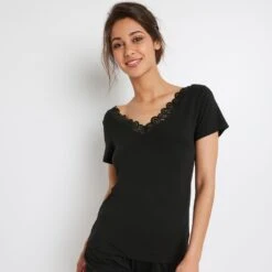 TEE SHIRT MANCHES COURTES NOIR