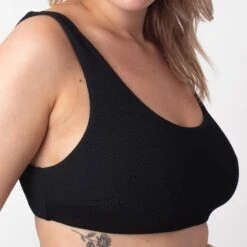 BRASSIERE MAILLE GAUFREE NOIR -sous-vêtement boutique 77016200 Z